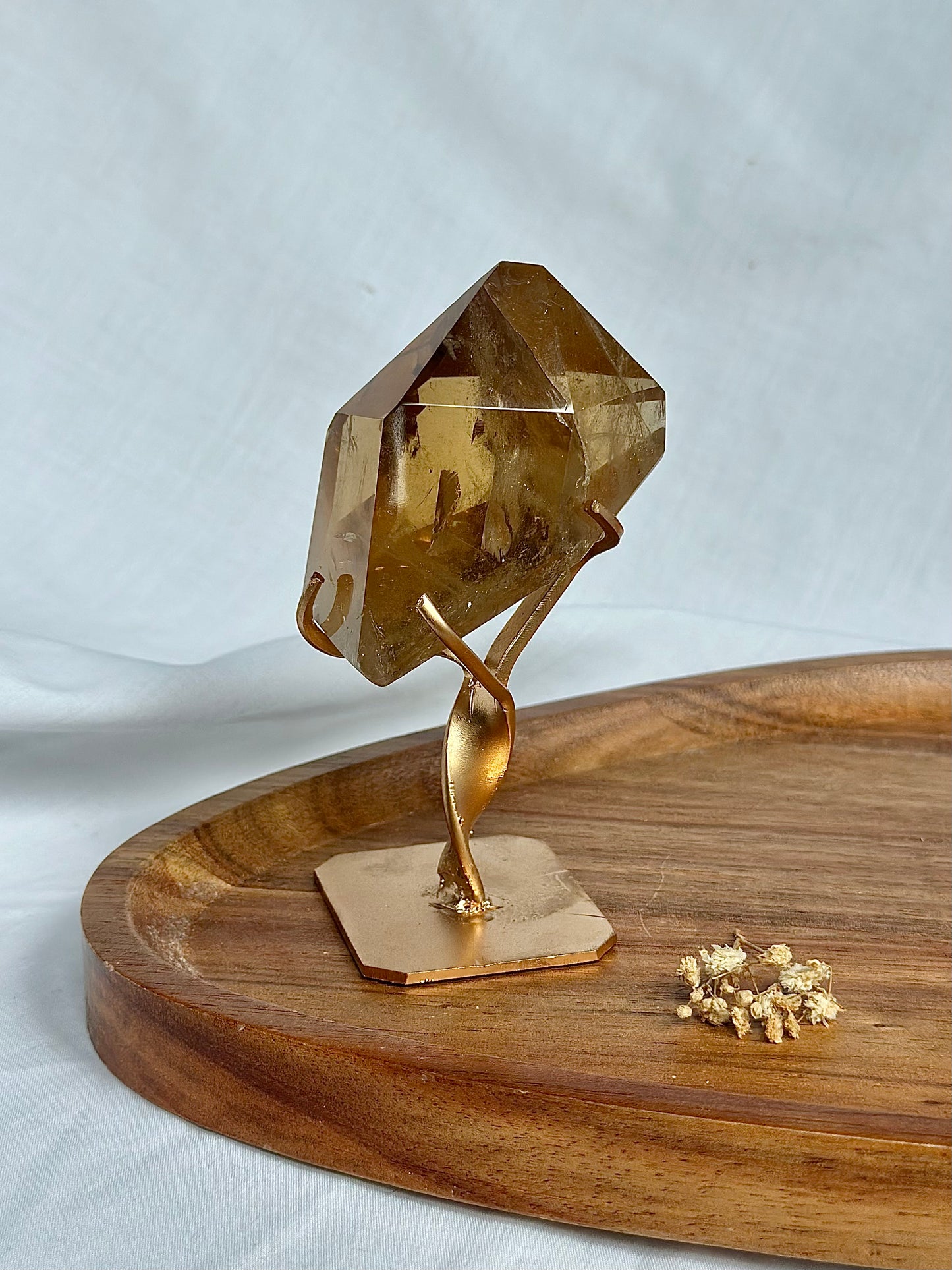 Honey Citrine On Gold Stand