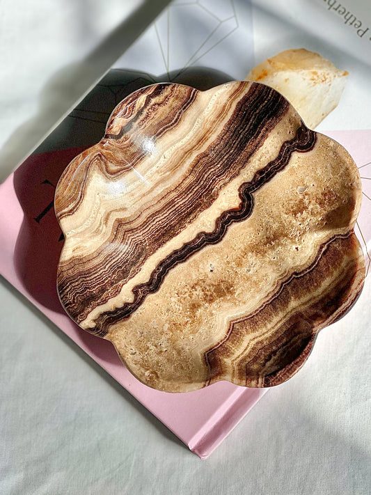 Brown Onyx flower bowl.
