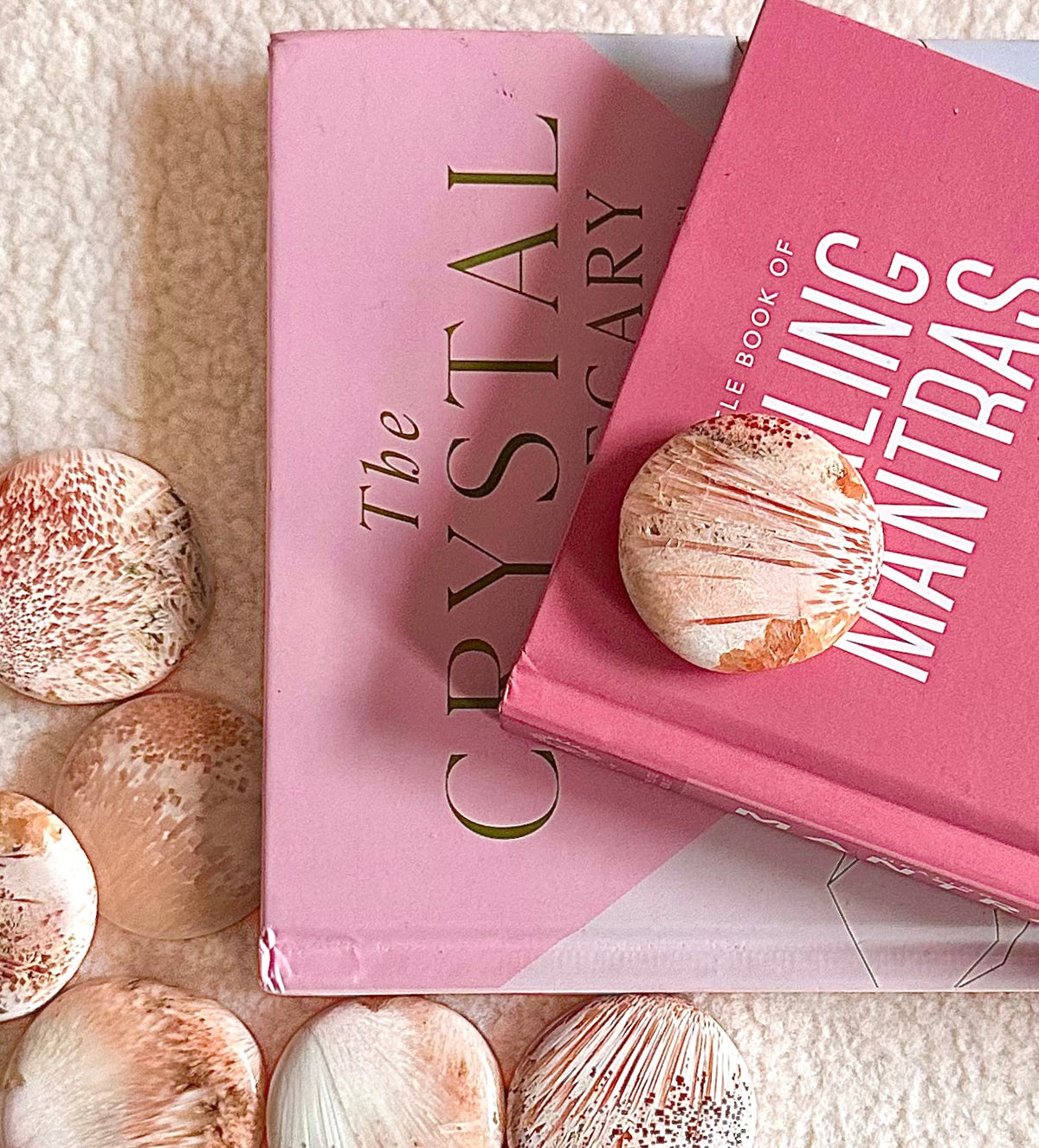 Peach Scolecite Cookie